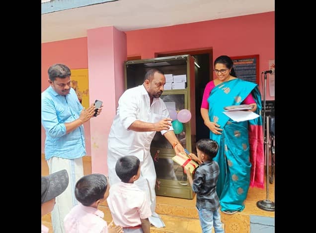 കരുതലും സ്നേഹവുമായി സ്നേഹക്കൂട്